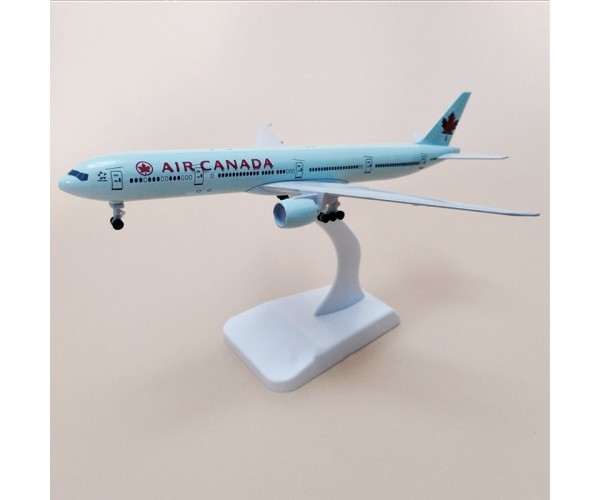 Модель пасажирський літак Boeing 777 Air Canada 20см