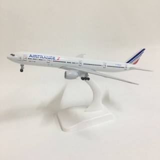 Модель пасажирський літак Boeing 777 Air France 20см